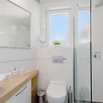 Stone Pearl וילה סוטיבאן