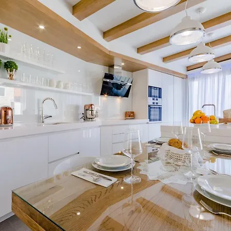 Villa Stone Pearl *