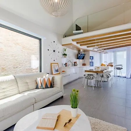 Stone Pearl * Sutivan