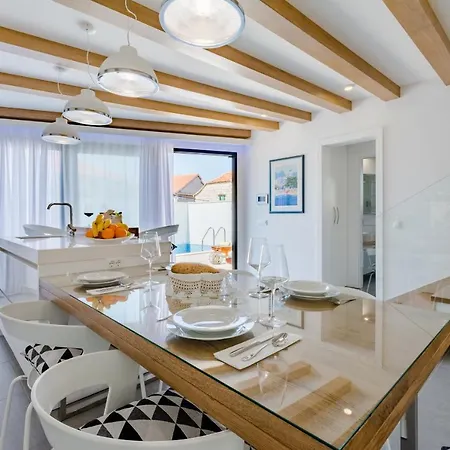 Villa Stone Pearl *