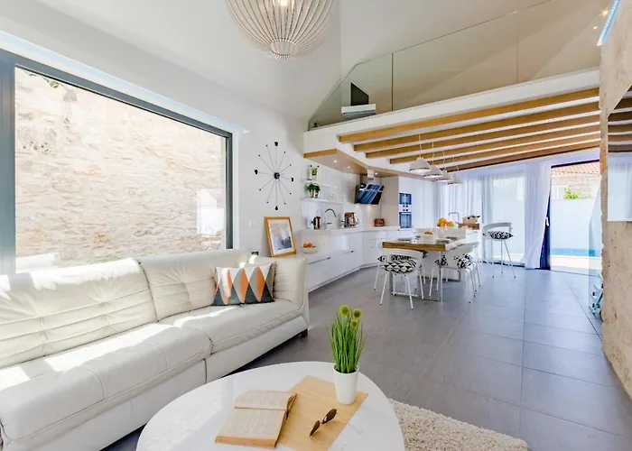 Stone Pearl * Sutivan